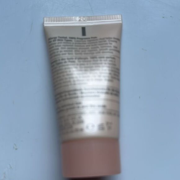 Bundle of two Clinique Moisture Surge and All About Clean Set - 1 Oz - Picture 3 of 7